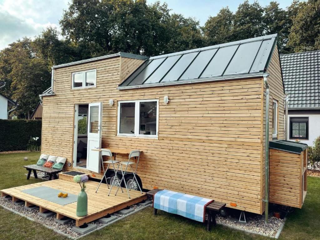 Tiny House Fleesensee Mit Eigenem Garten Und Nur Wenige Meter Vom Seeufer Göhren-Lebbin Eksteriør bilde